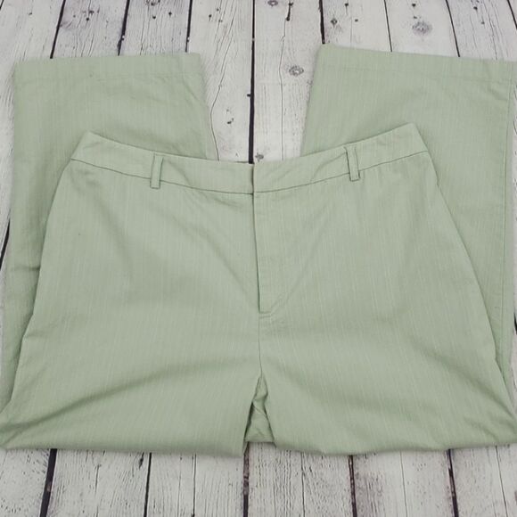Croft & Barrow Classic Stretch Capris Soft Strips Women Pants Size 12 - Picture 3 of 16